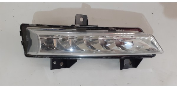 RENAULT MEGANE III SİS FARI SAĞ (14-15) LEDLİ